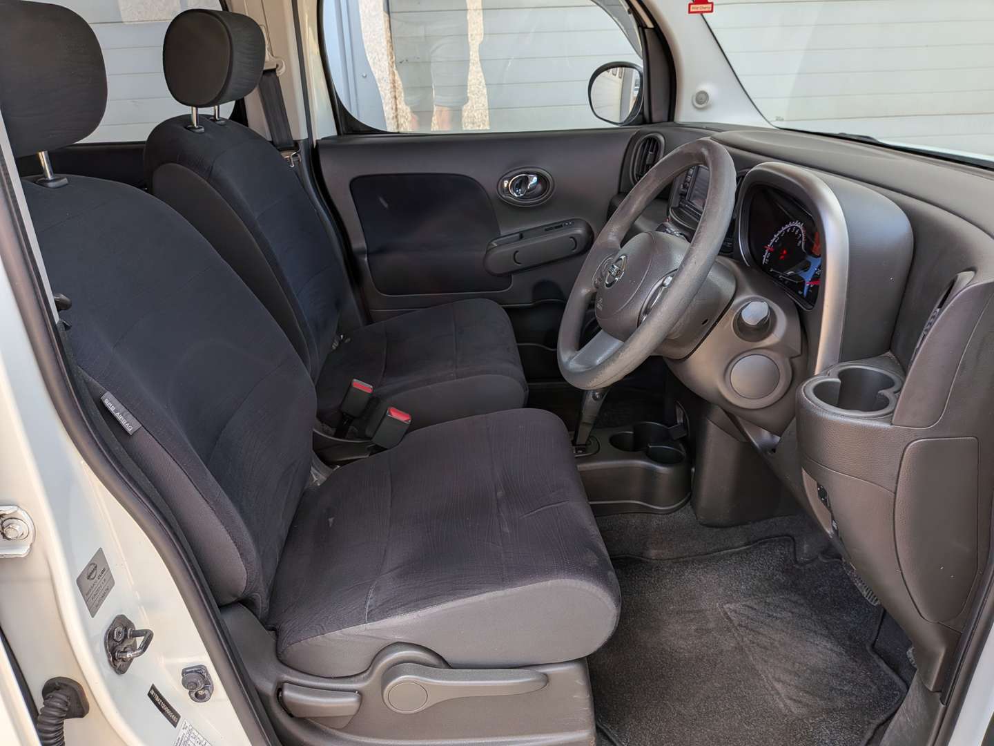 <p>2010 NISSAN CUBE KAIZEN CVT</p>