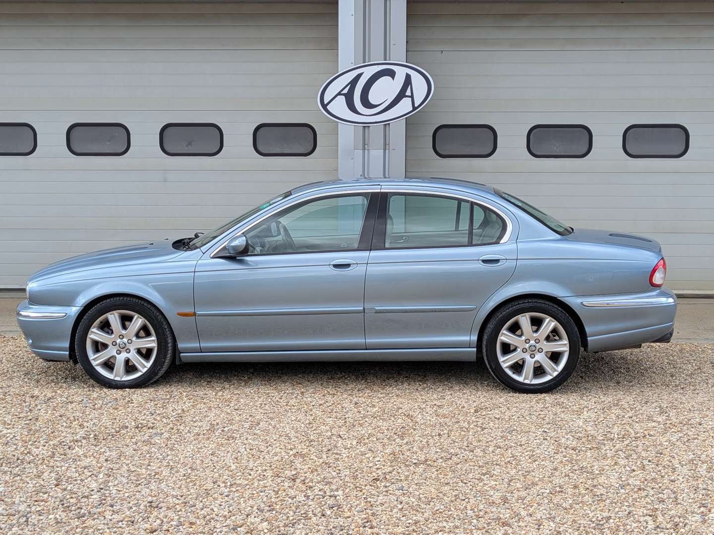 <p>2003 JAGUAR X-TYPE V6 SE AUTO</p>