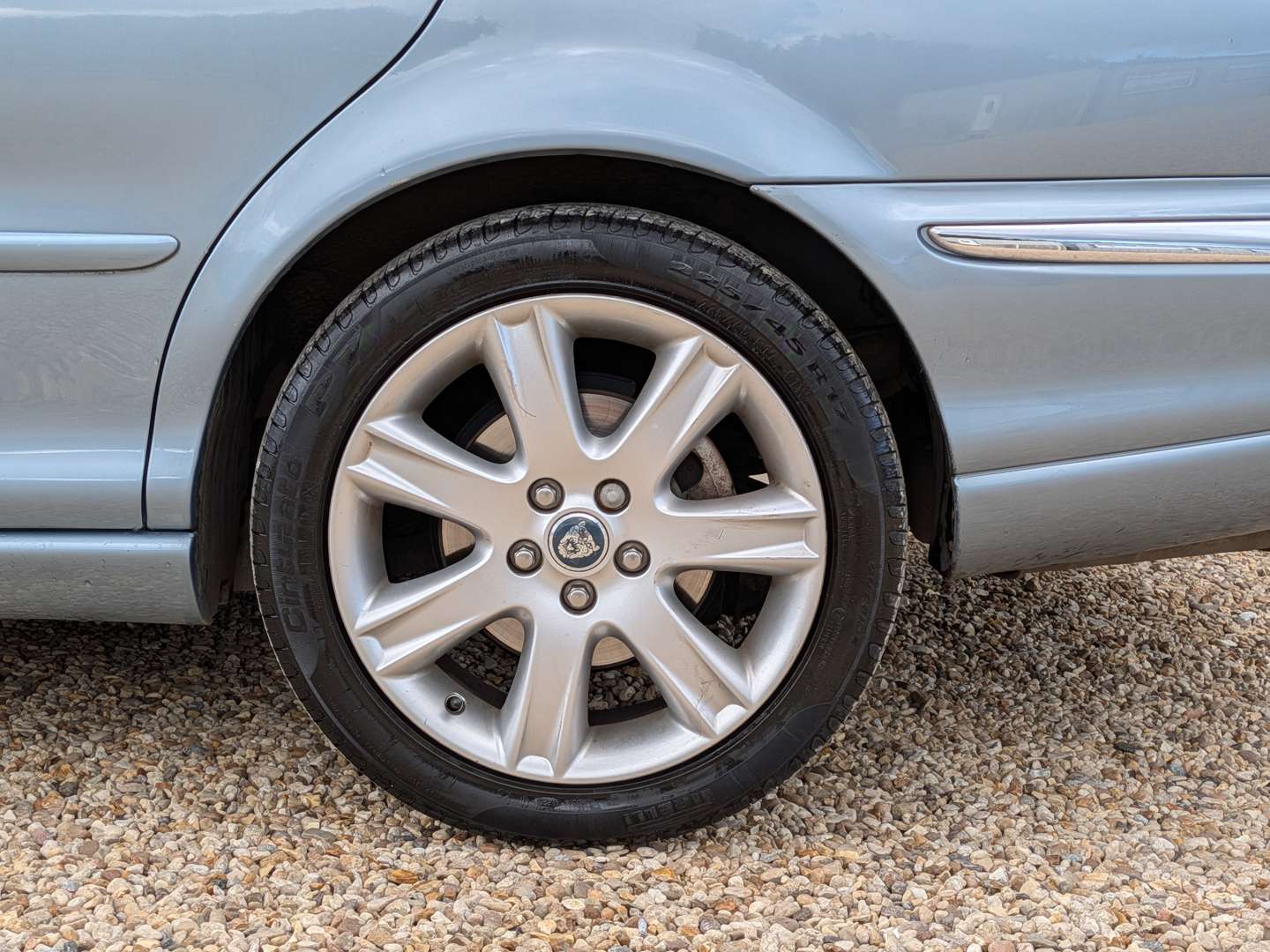 <p>2003 JAGUAR X-TYPE V6 SE AUTO</p>