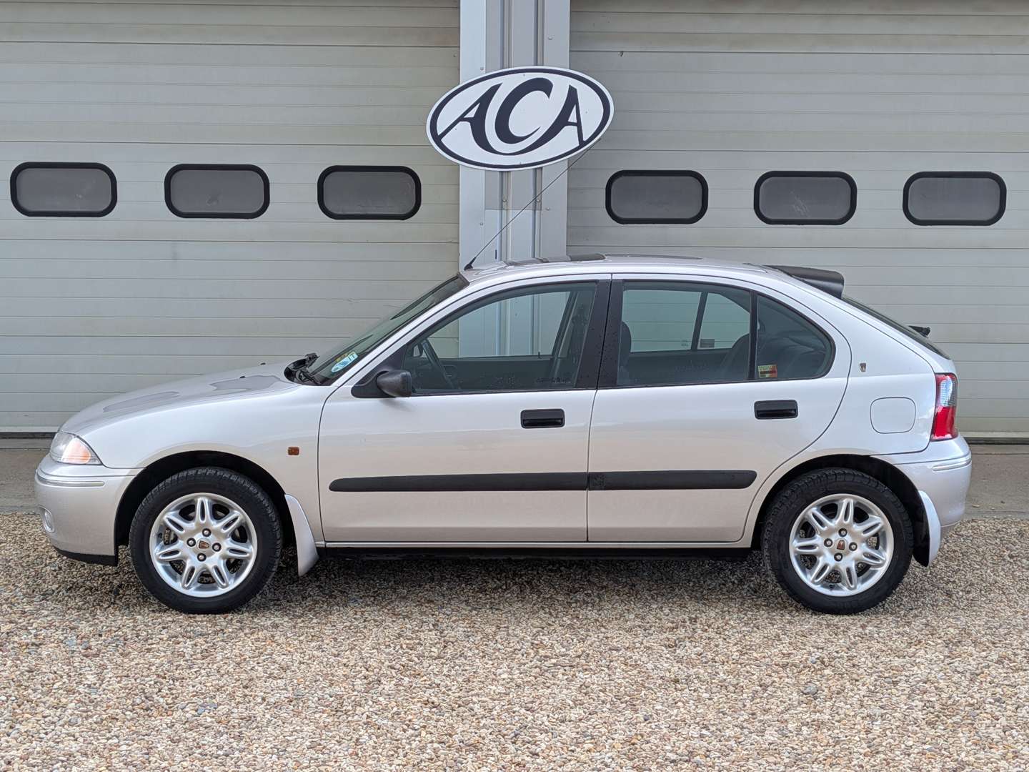 <p>1998 ROVER 216 SLI</p>