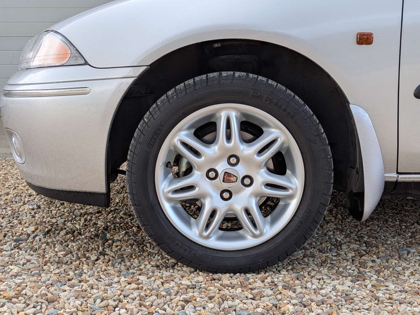 <p>1998 ROVER 216 SLI</p>