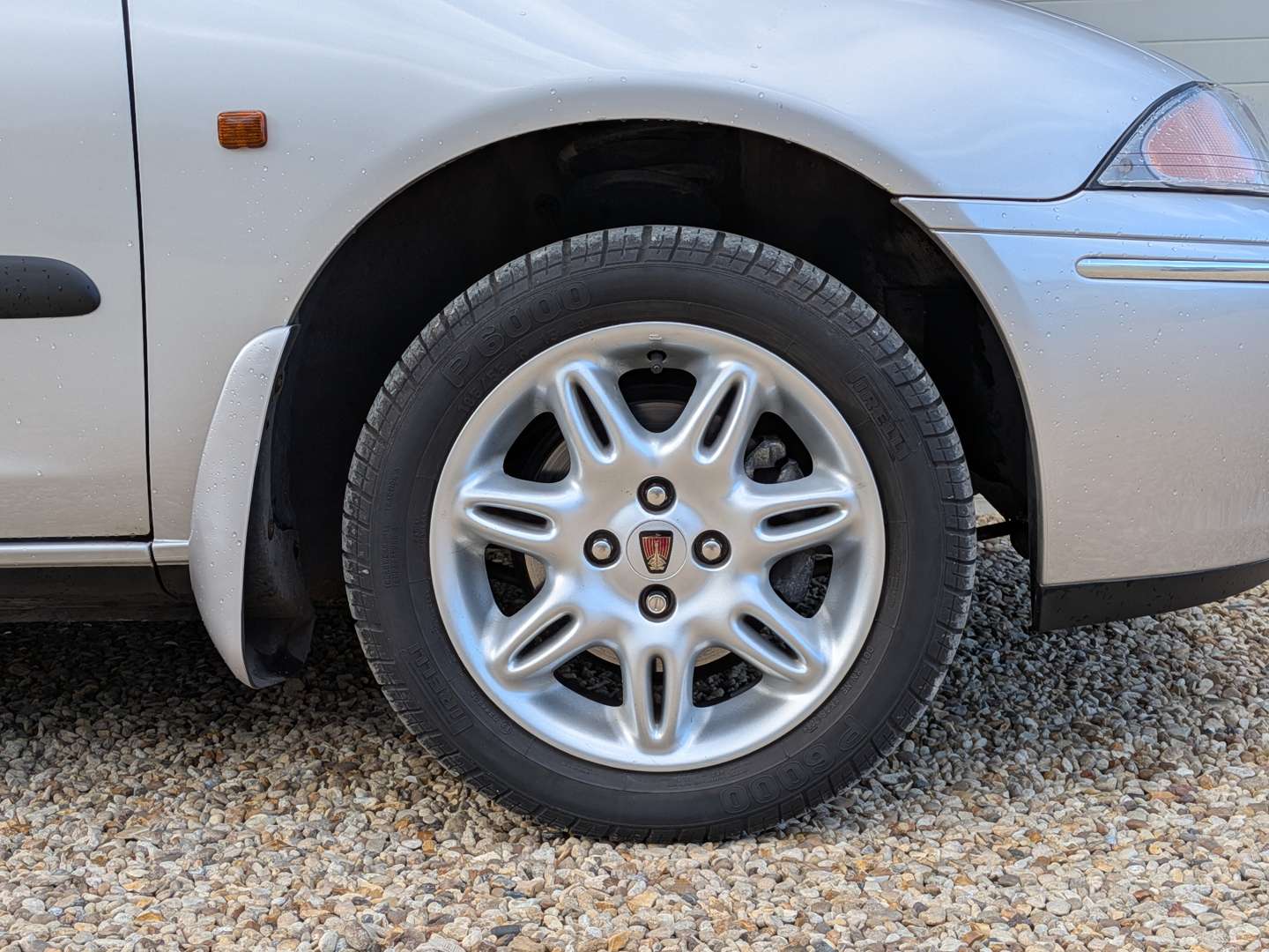 <p>1998 ROVER 216 SLI</p>