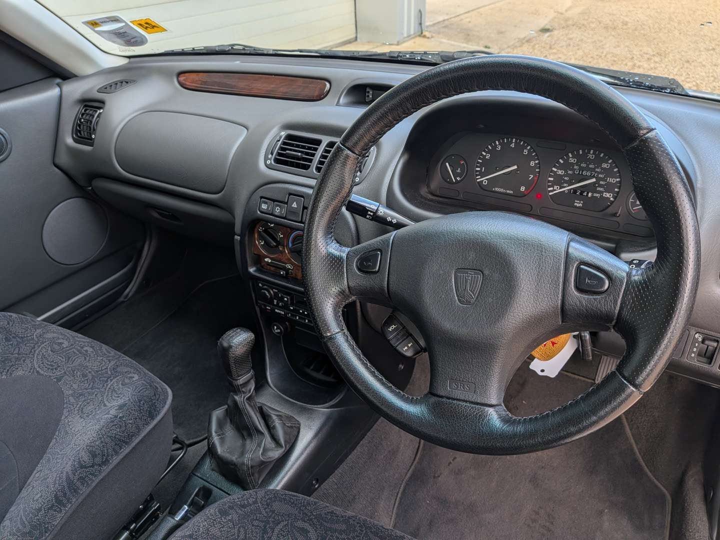 <p>1998 ROVER 216 SLI</p>