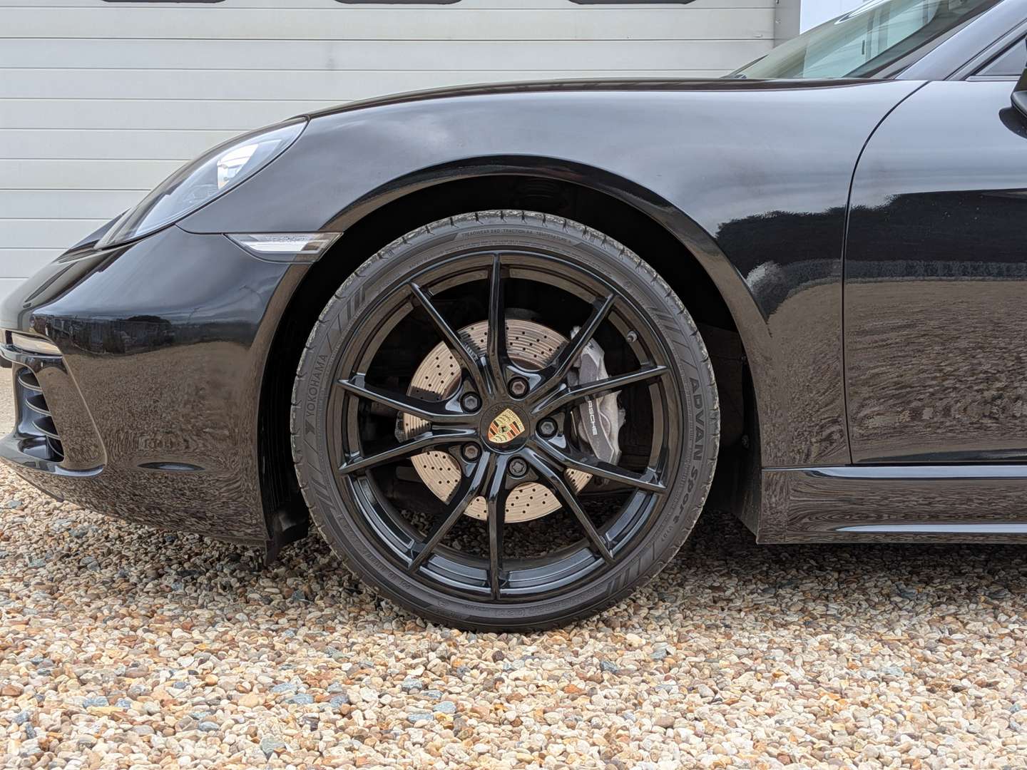 <p>2017 PORSCHE 718 BOXSTER</p>