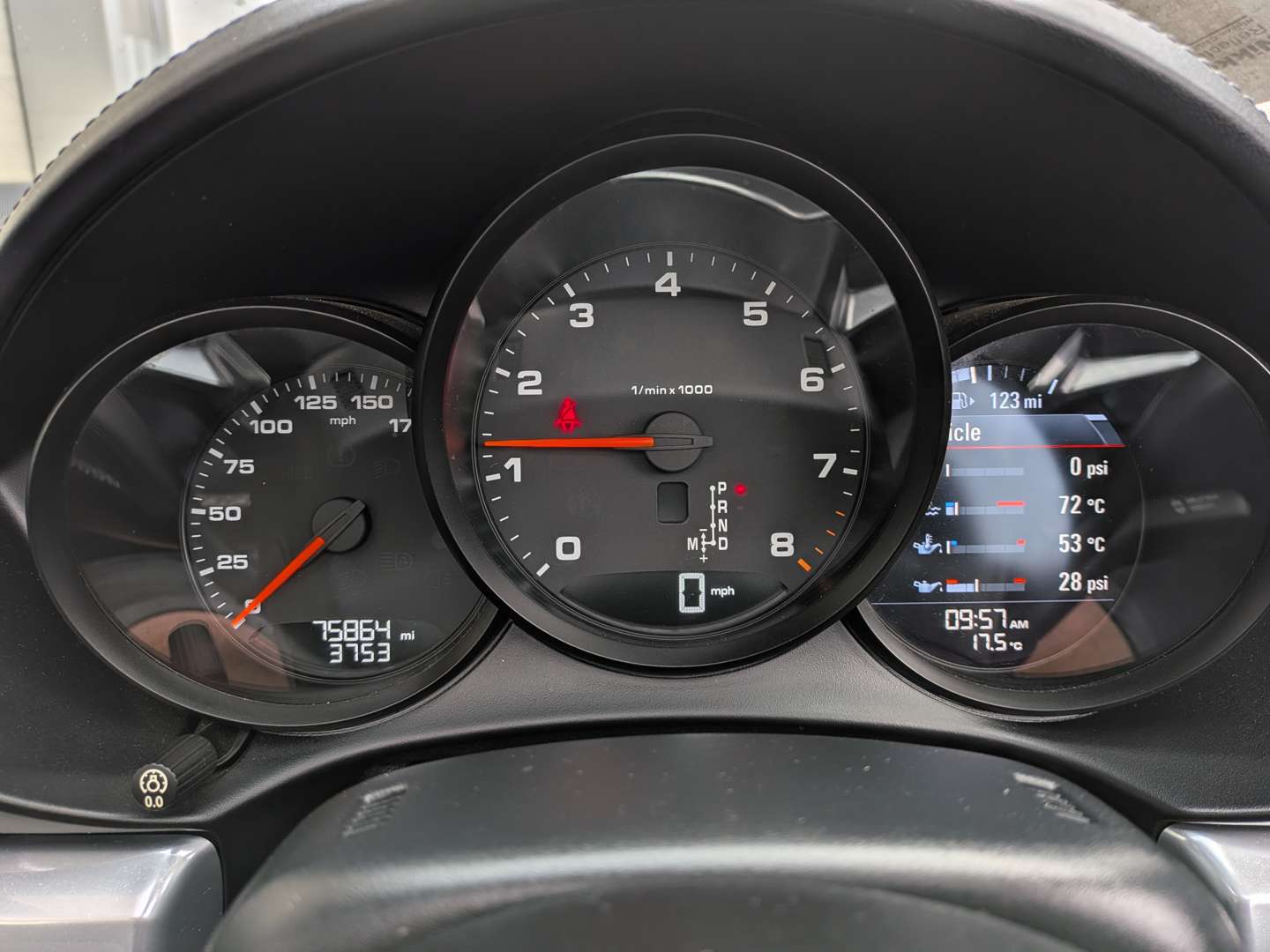 <p>2017 PORSCHE 718 BOXSTER</p>