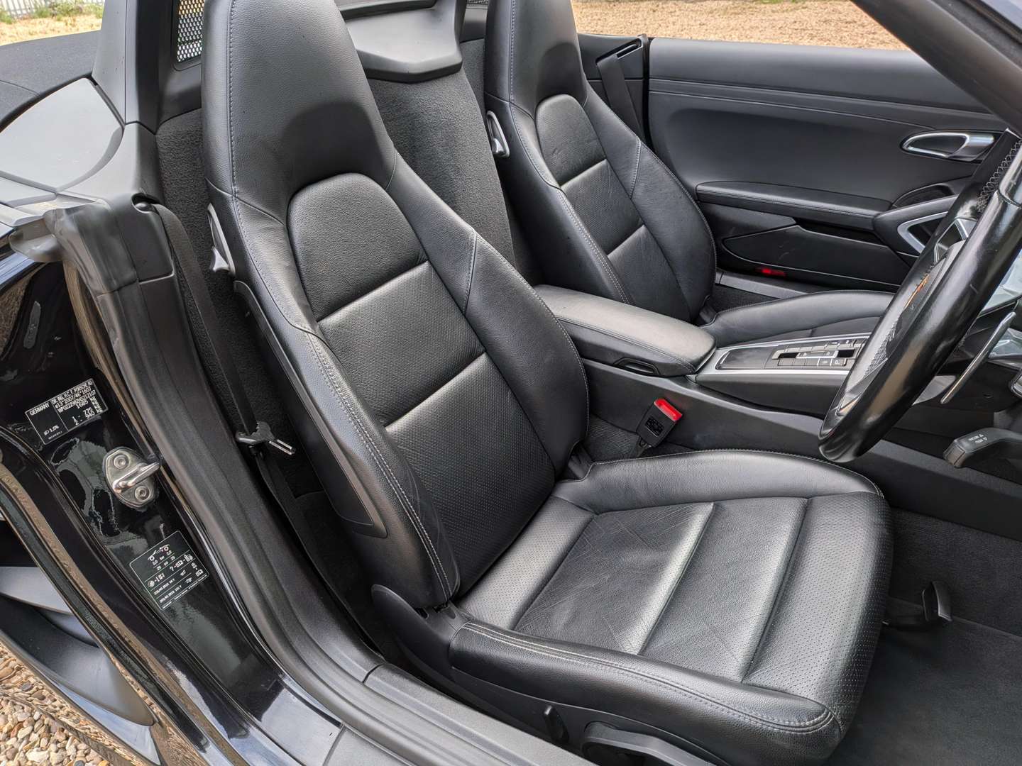 <p>2017 PORSCHE 718 BOXSTER</p>