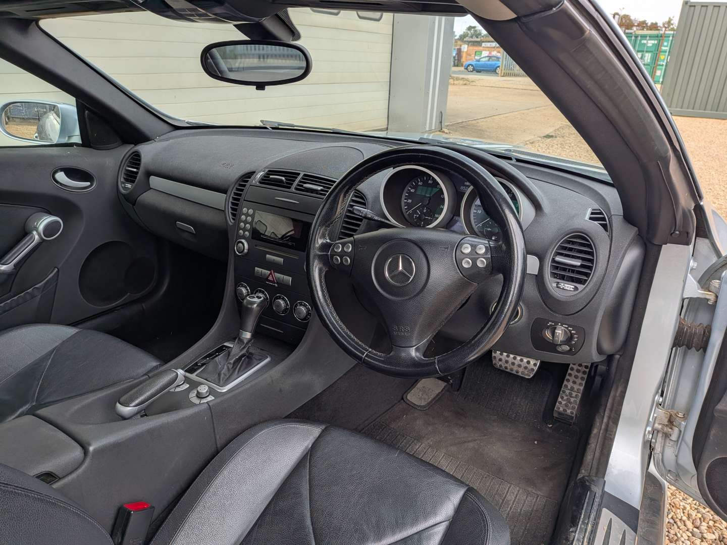 <p>2005 MERCEDES SLK 200 KOMPRESSOR R171 AUTO</p>