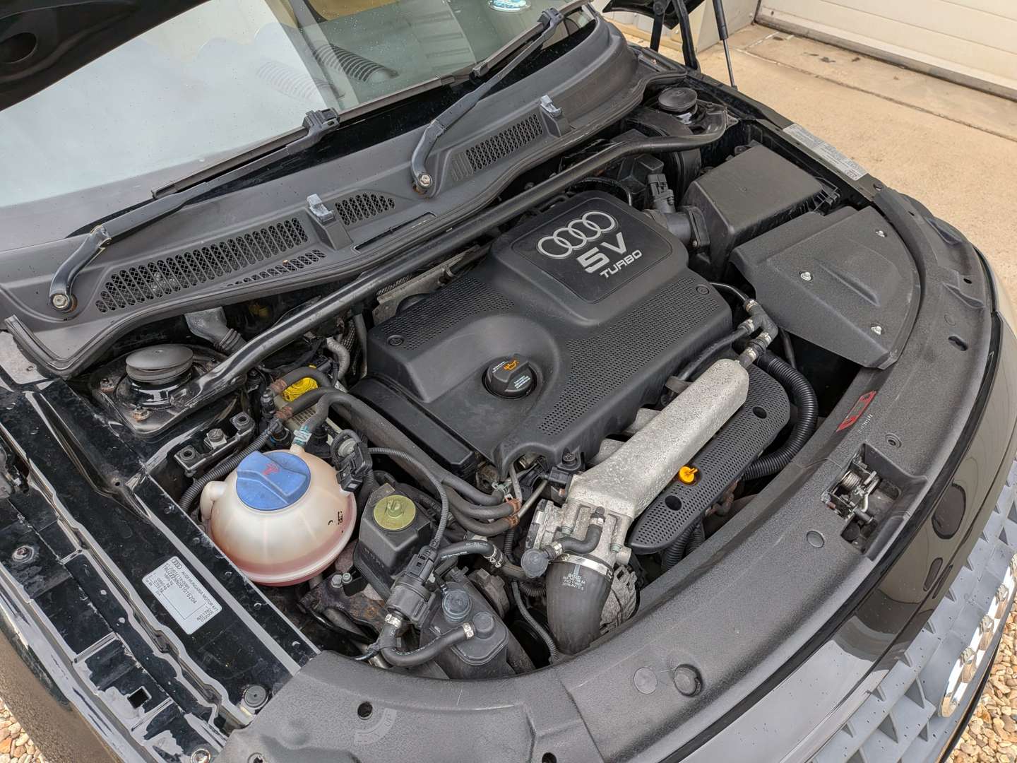 <p>2005 AUDI TT</p>