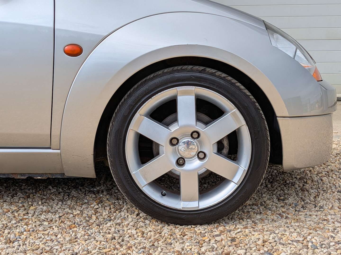<p>2003 FORD STREETKA LUXURY</p>