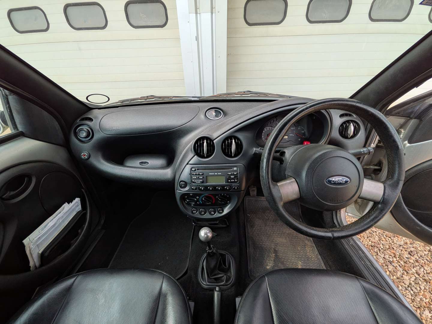 <p>2003 FORD STREETKA LUXURY</p>
