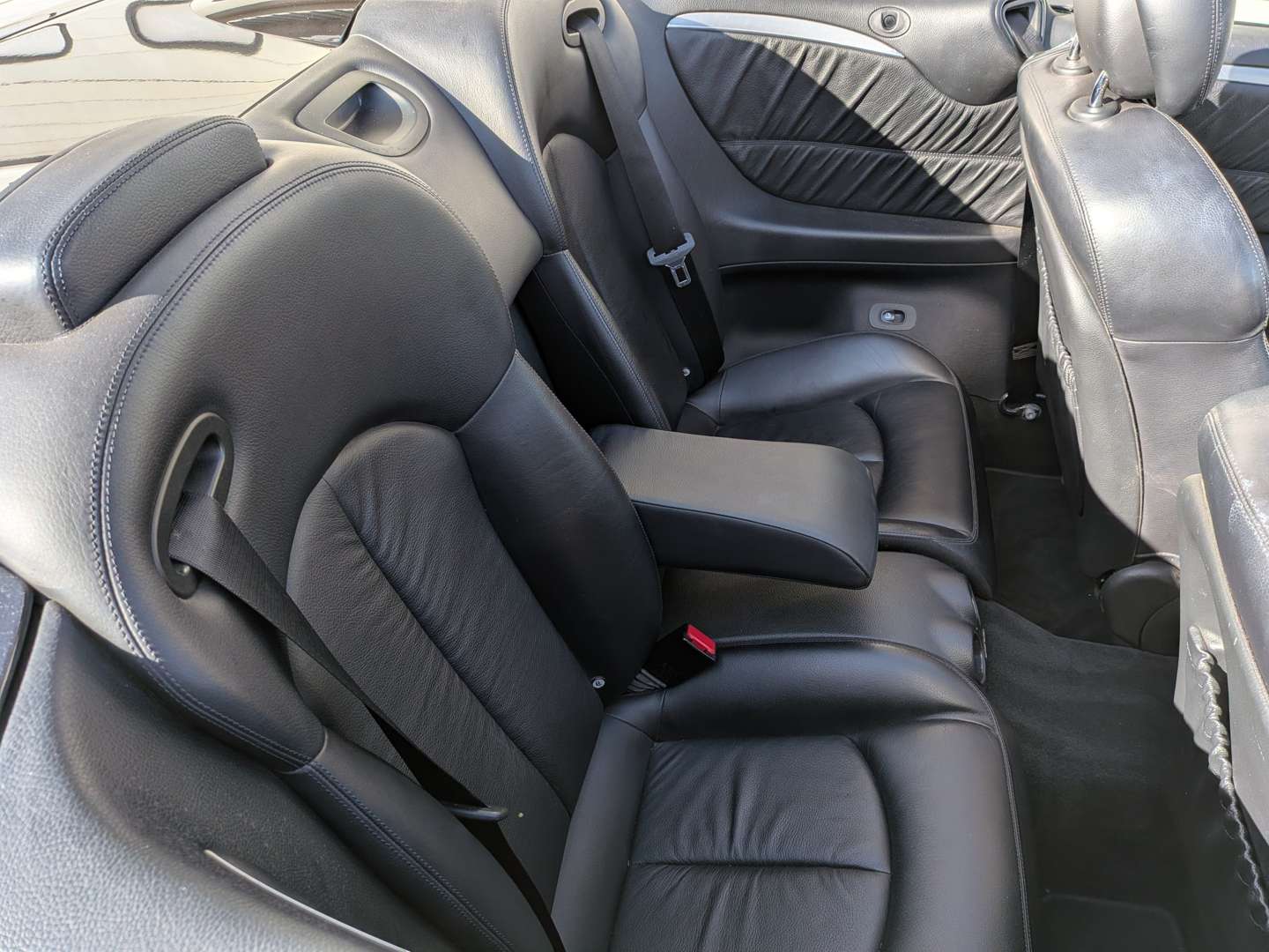 <p>2005 MERCEDES CLK 350 A209 AUTO</p>