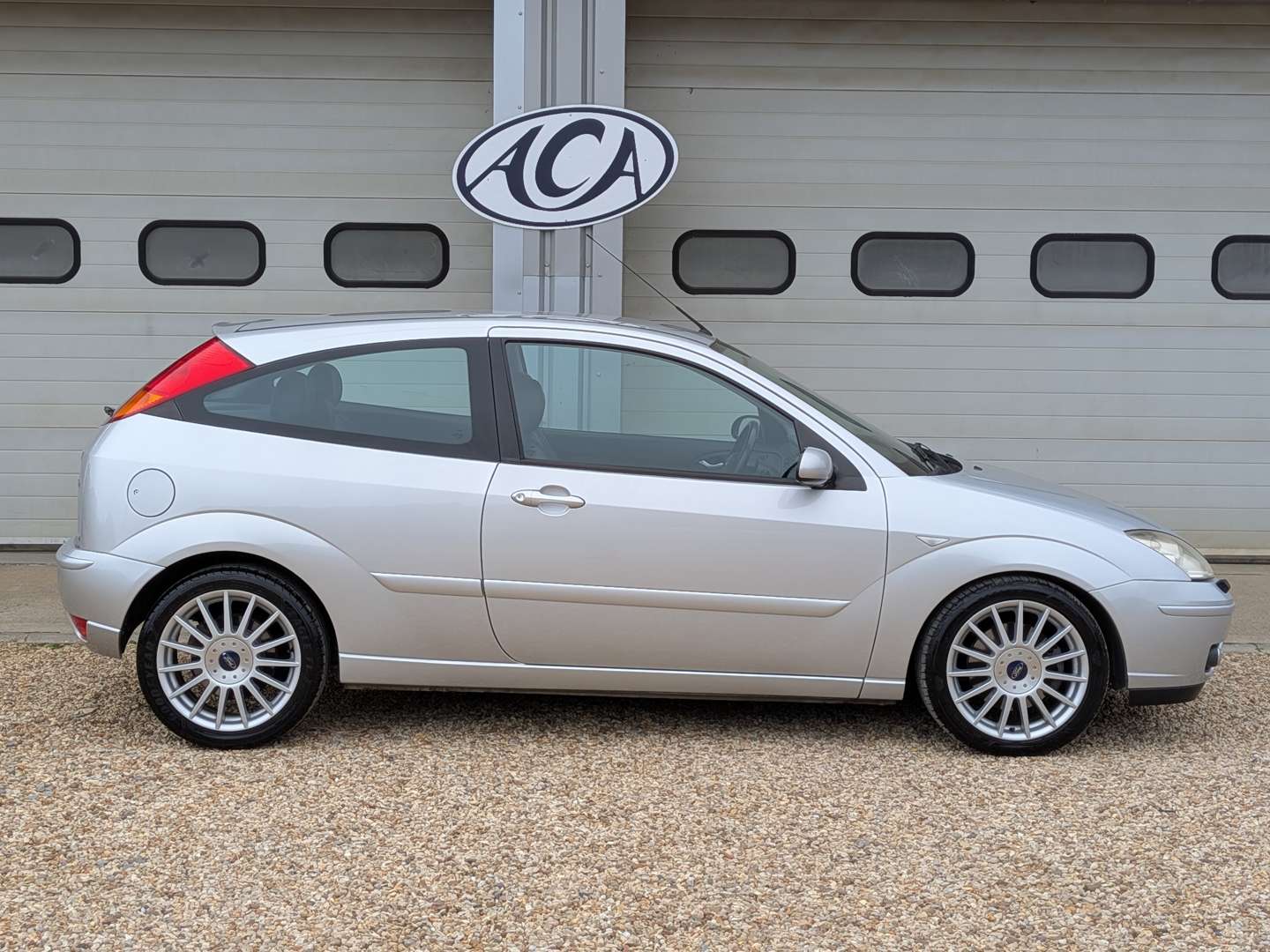 <p>2004 FORD FOCUS ST170</p>