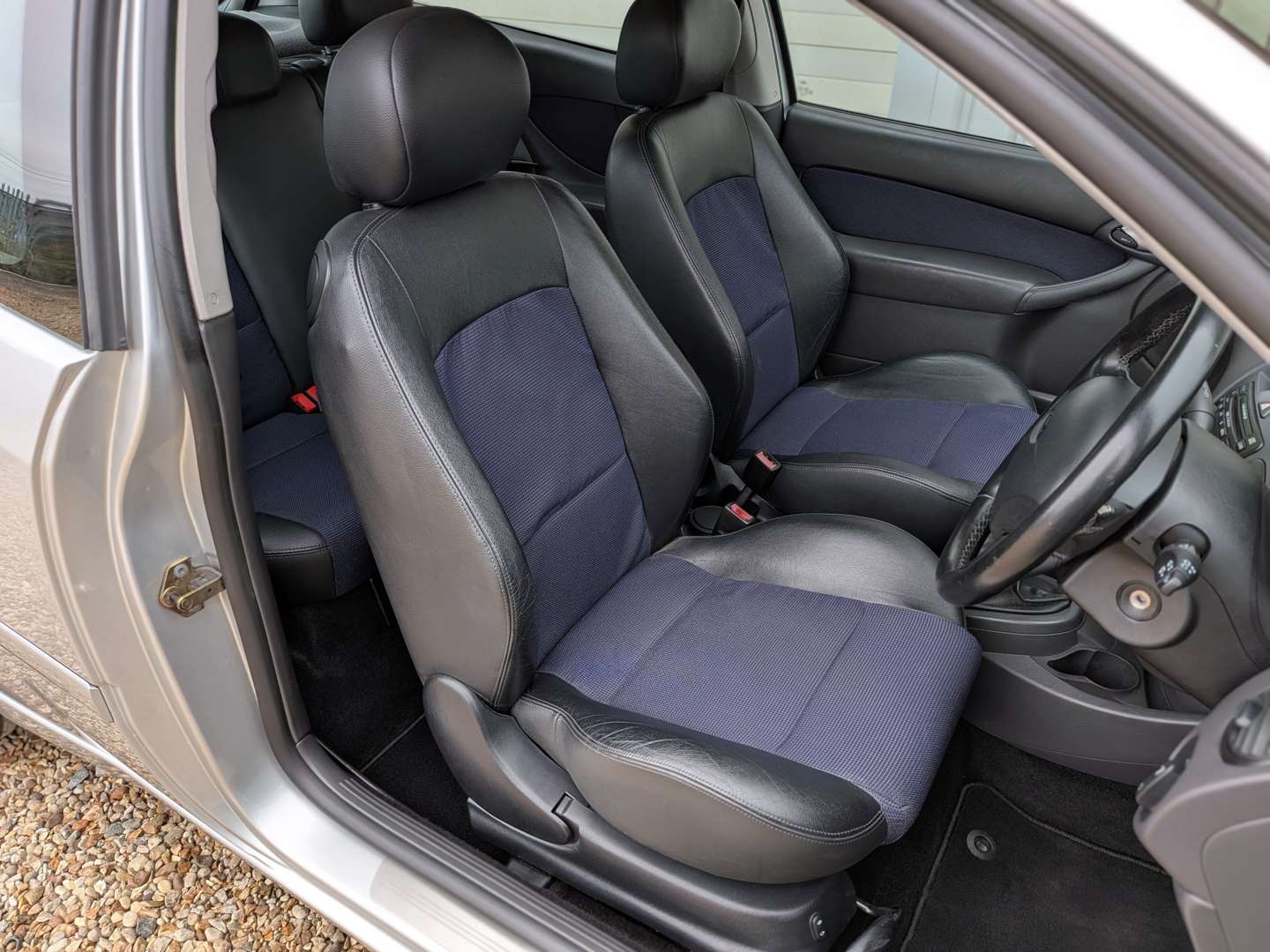<p>2004 FORD FOCUS ST170</p>