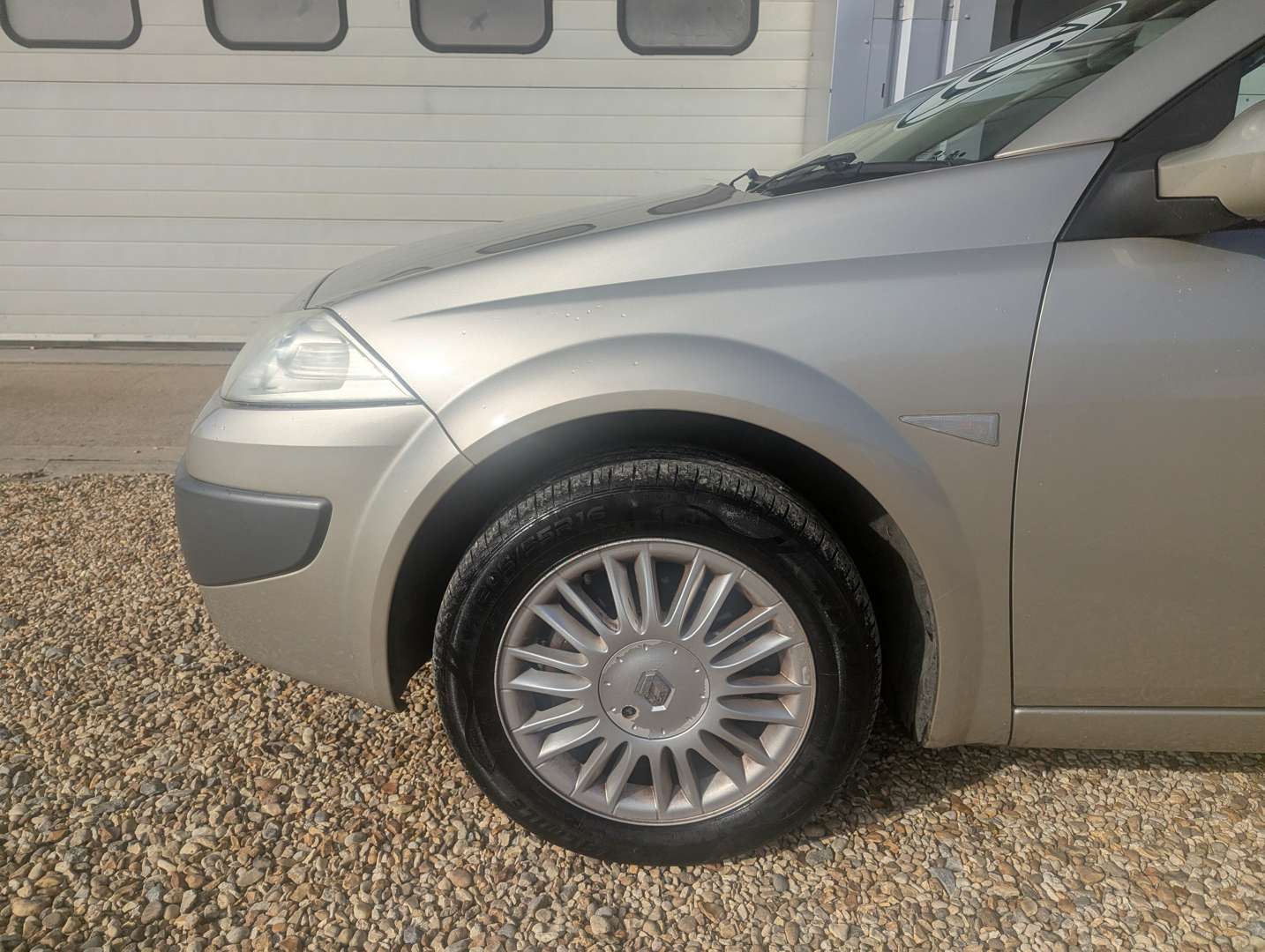 <p>2006 RENUALT MEGANE PRIVILEGE</p>