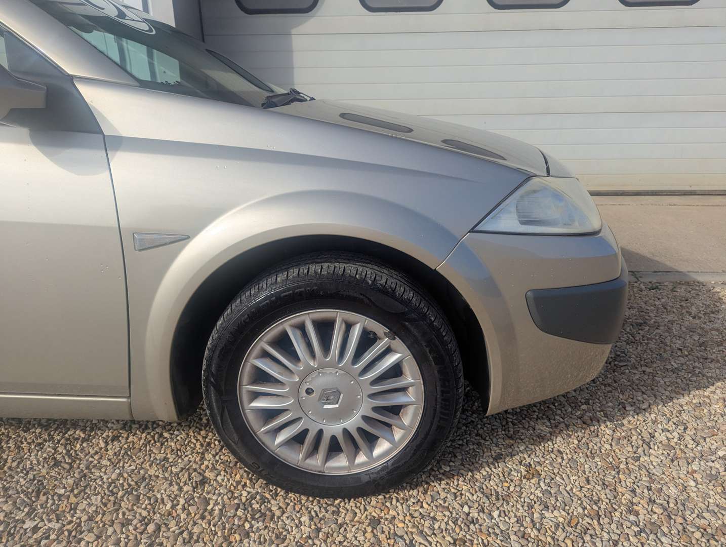 <p>2006 RENUALT MEGANE PRIVILEGE</p>