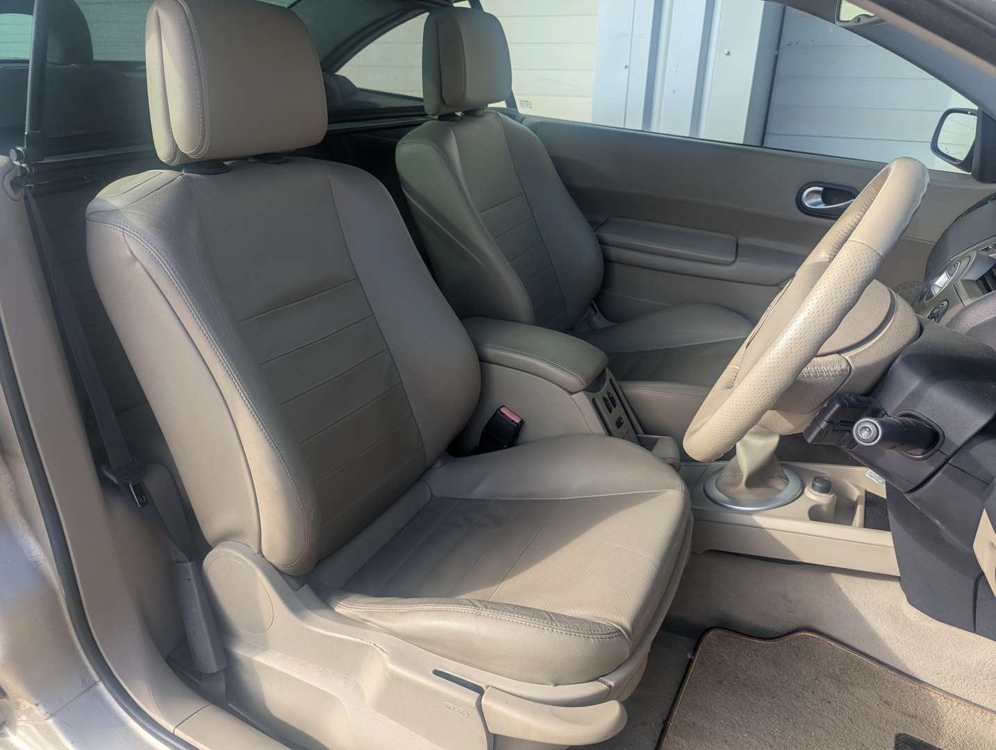 <p>2006 RENUALT MEGANE PRIVILEGE</p>