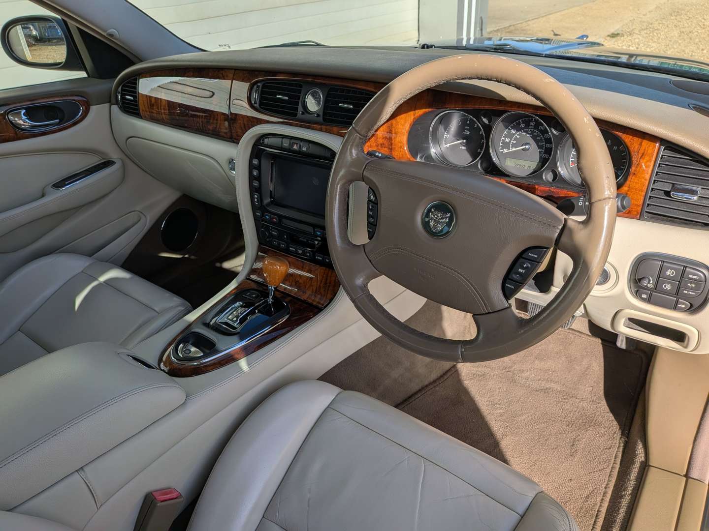 <p>2005 JAGUAR XJ6 V6 AUTO</p>