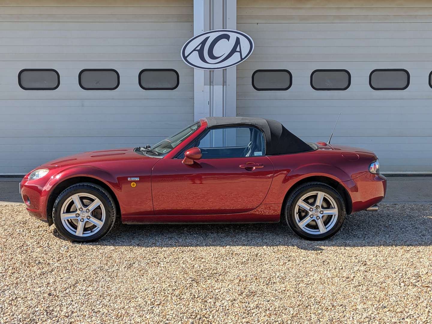 <p>2007 MAZDA MX-5</p>