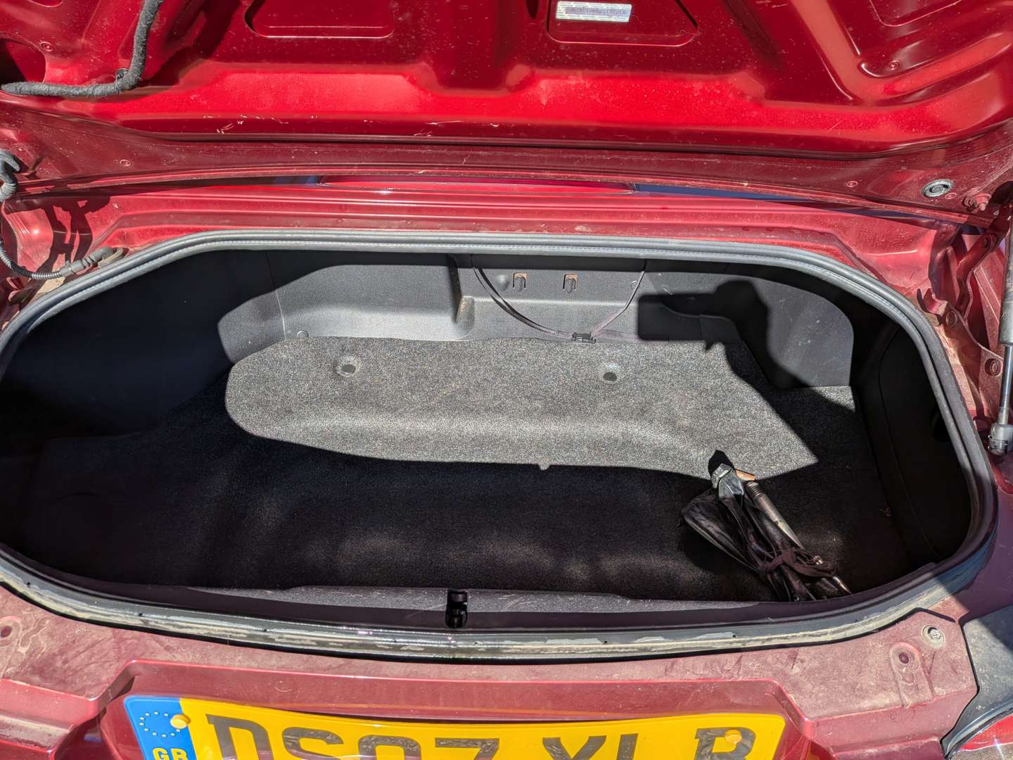 <p>2007 MAZDA MX-5</p>