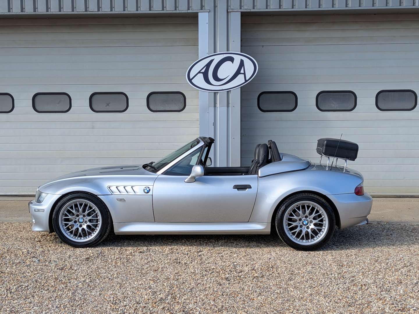 <p>2001 BMW Z3 3.0 ROADSTER</p>