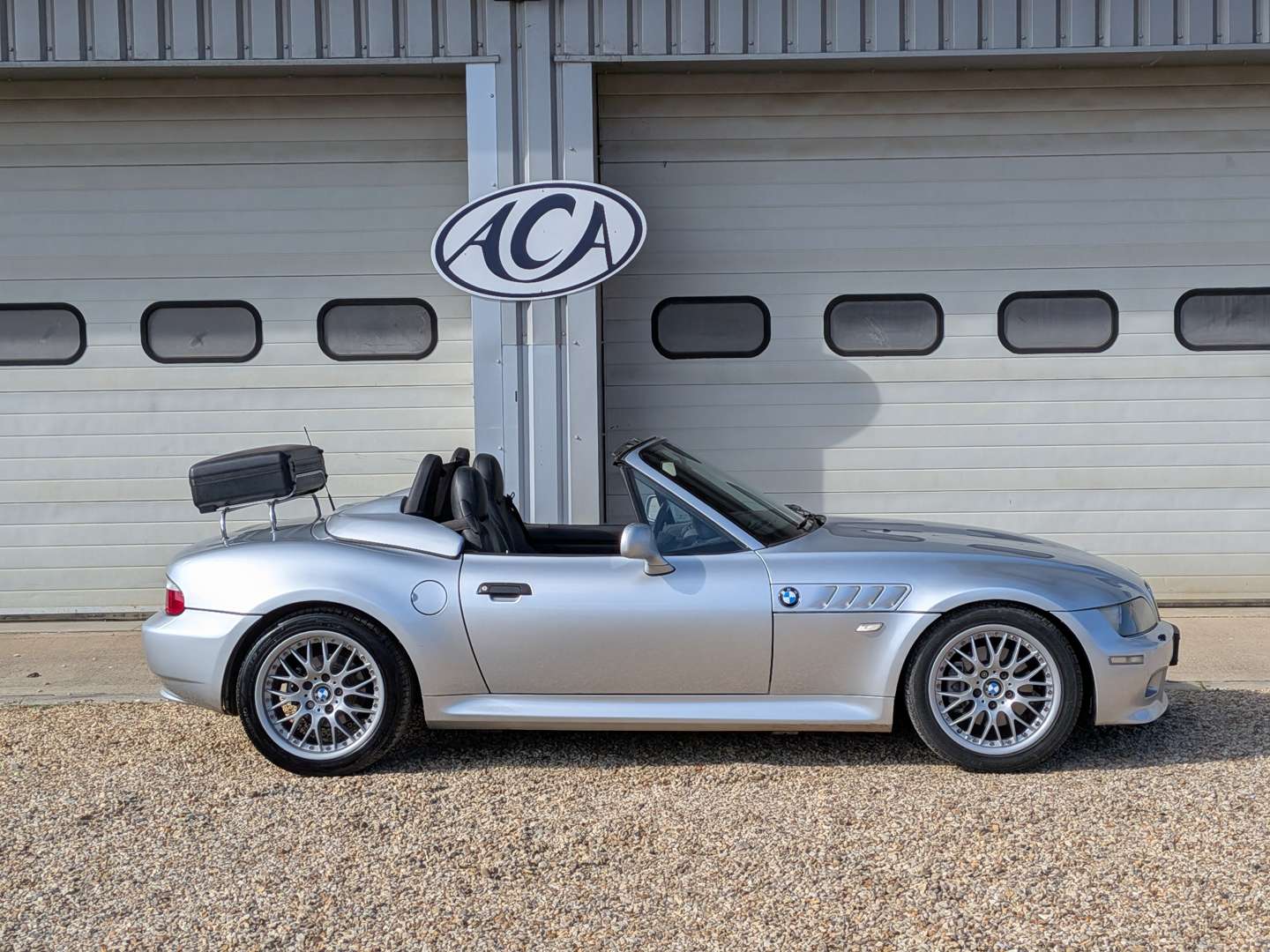 <p>2001 BMW Z3 3.0 ROADSTER</p>