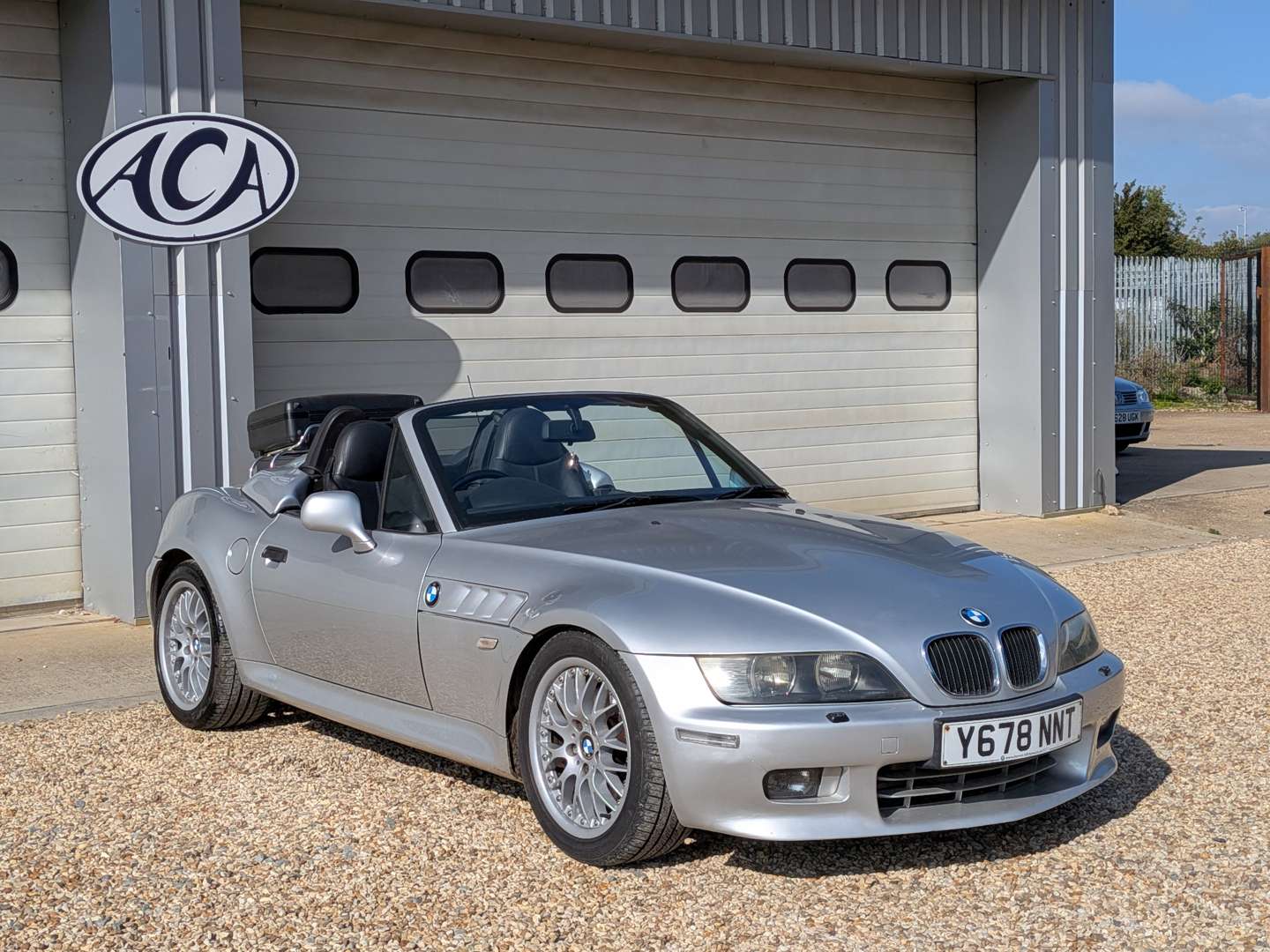 <p>2001 BMW Z3 3.0 ROADSTER</p>