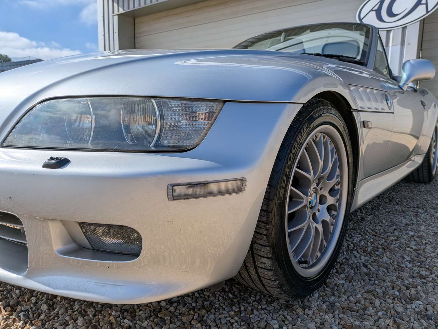 <p>2001 BMW Z3 3.0 ROADSTER</p>