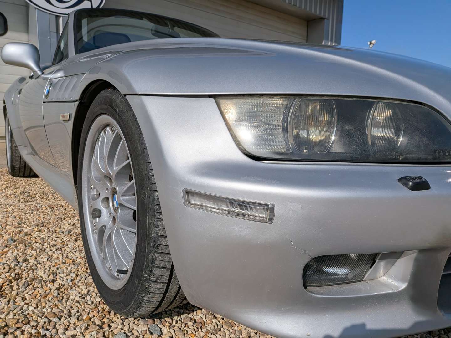 <p>2001 BMW Z3 3.0 ROADSTER</p>