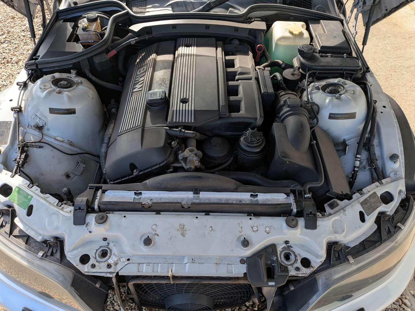 <p>2001 BMW Z3 3.0 ROADSTER</p>