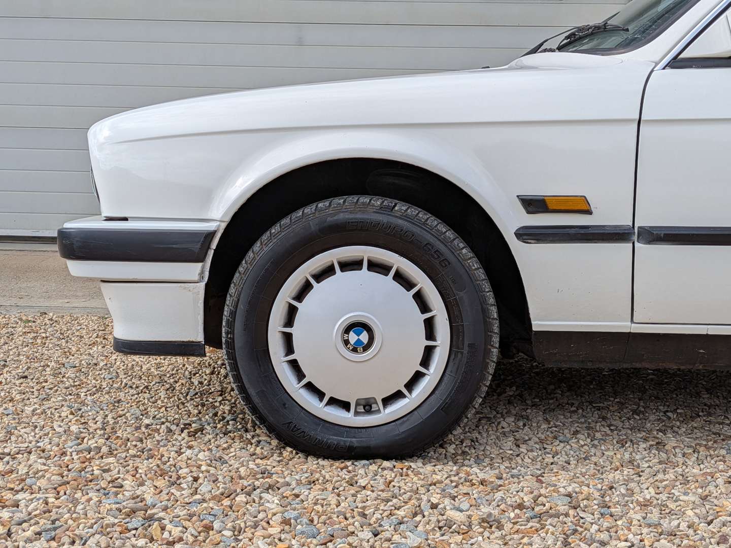 <p>1989 BMW 316I E30 CONVERTIBLE AUTO</p>