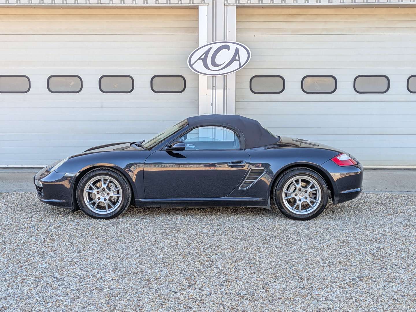 <p>2005 PORSCHE BOXSTER 2.7</p>