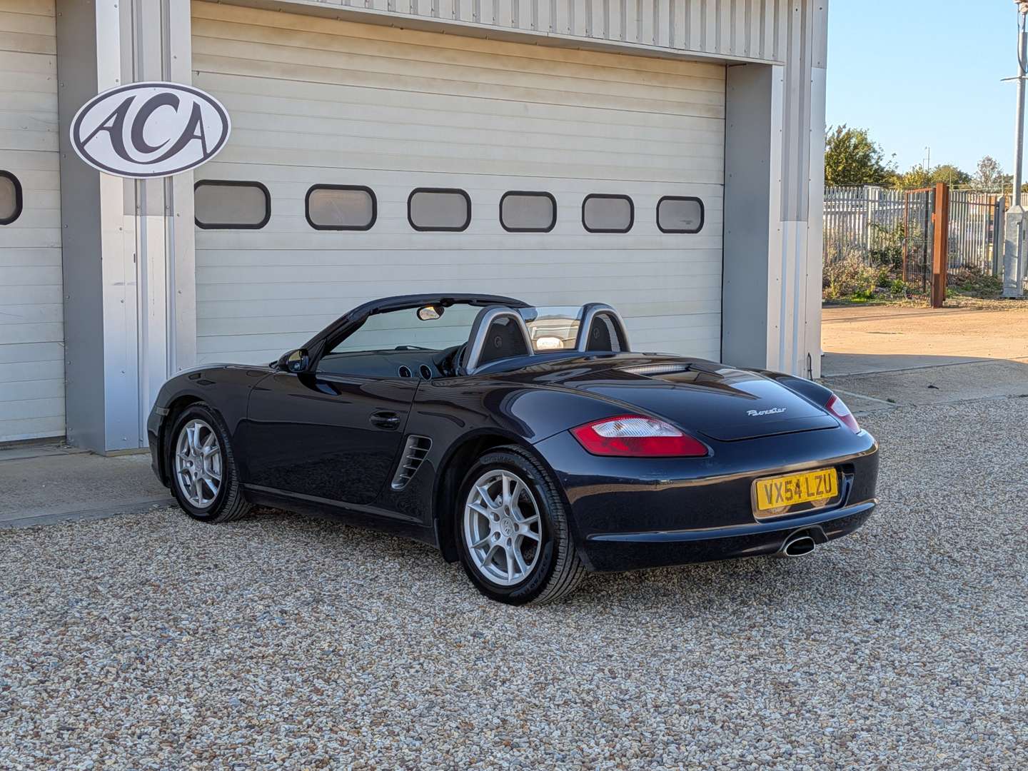 <p>2005 PORSCHE BOXSTER 2.7</p>