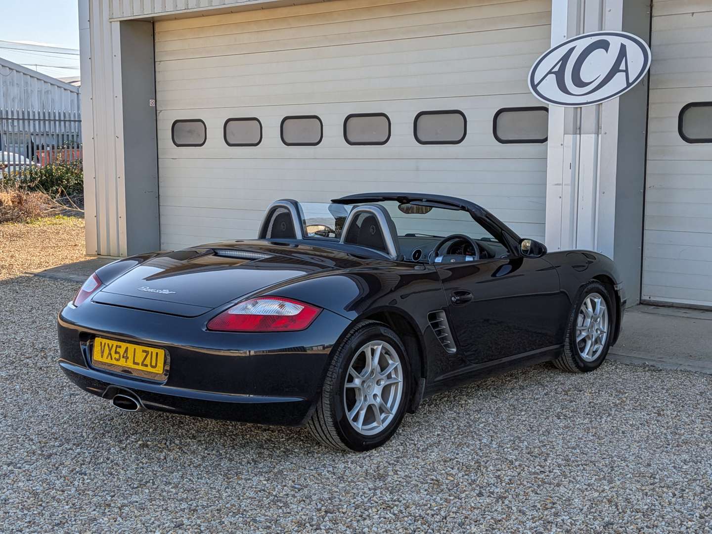 <p>2005 PORSCHE BOXSTER 2.7</p>