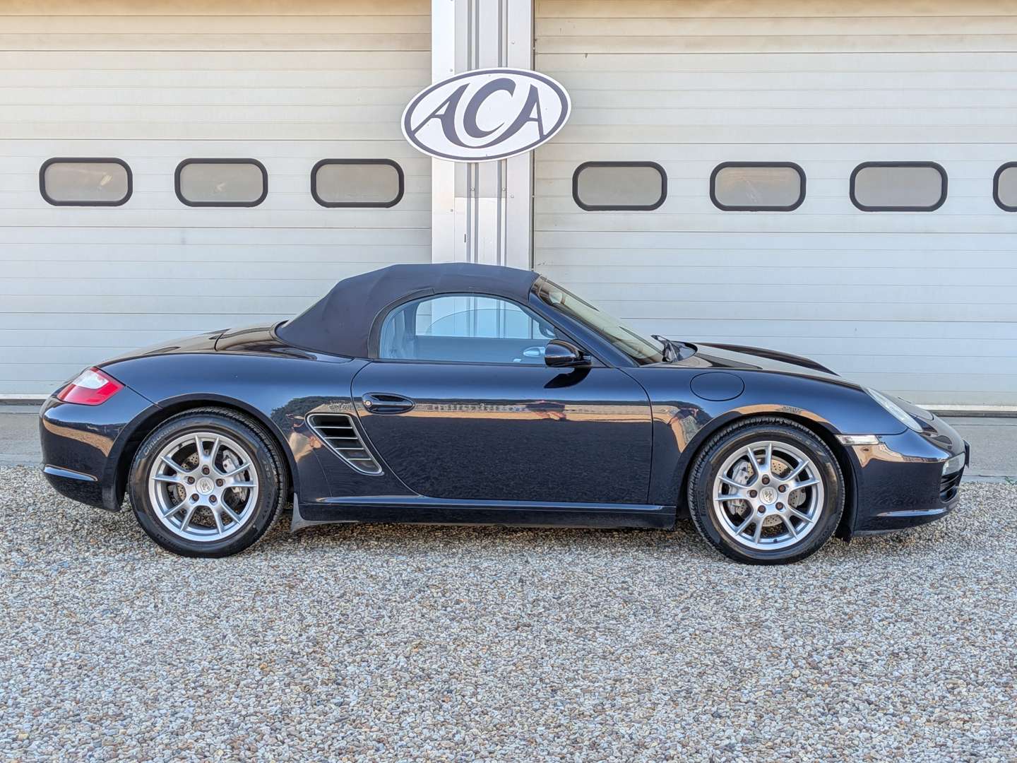 <p>2005 PORSCHE BOXSTER 2.7</p>