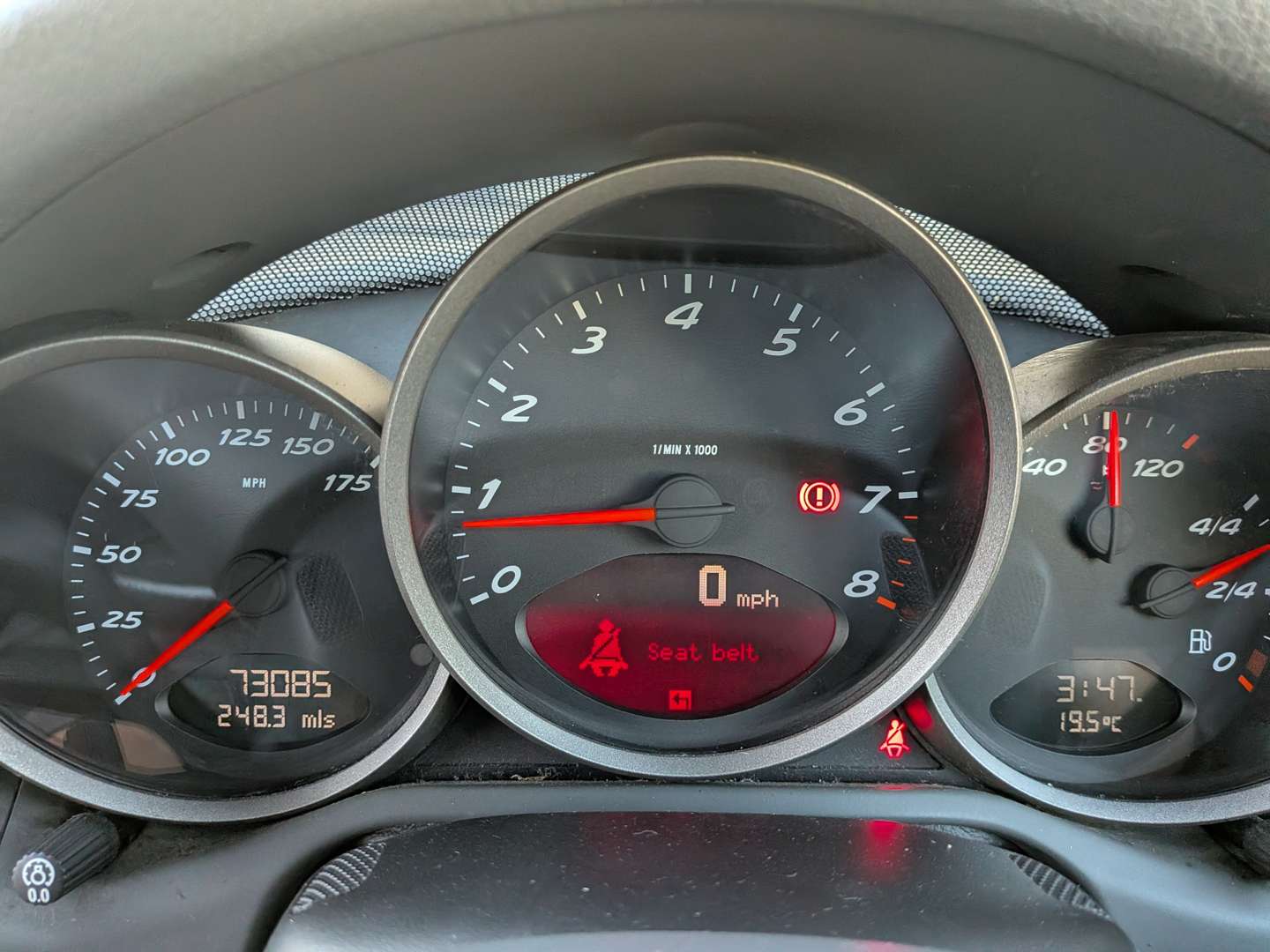 <p>2005 PORSCHE BOXSTER 2.7</p>