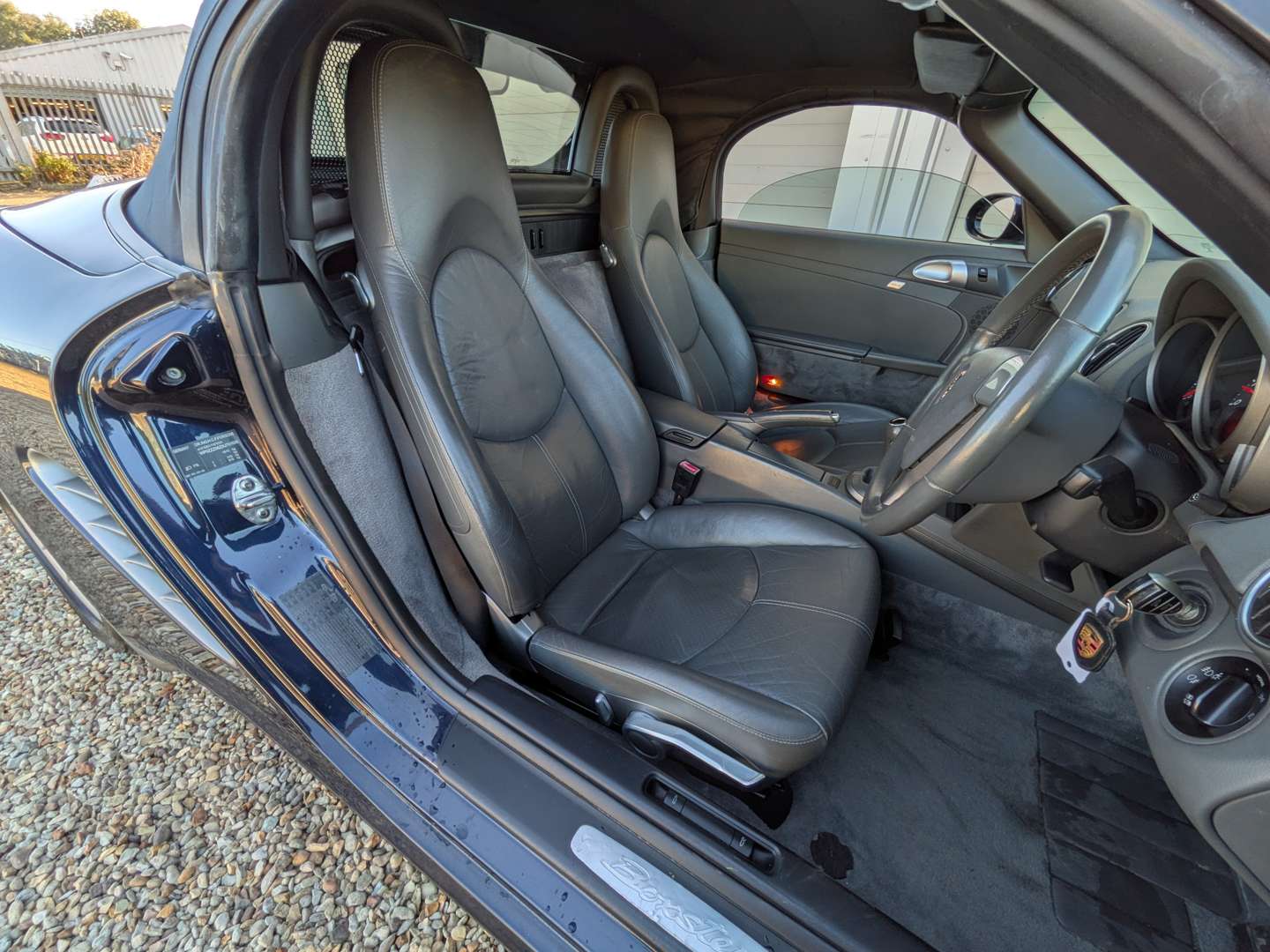 <p>2005 PORSCHE BOXSTER 2.7</p>