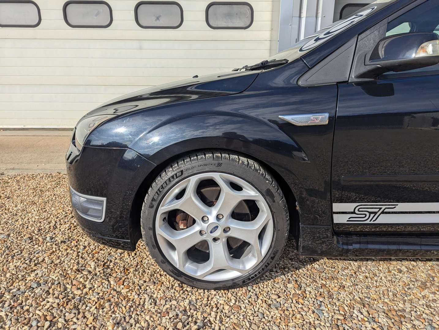 <p>2008 FORD FOCUS ST 500</p>