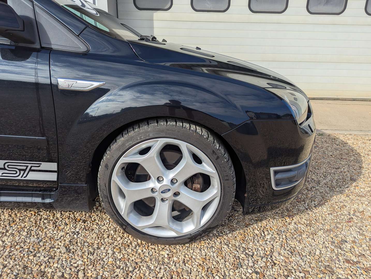 <p>2008 FORD FOCUS ST 500</p>