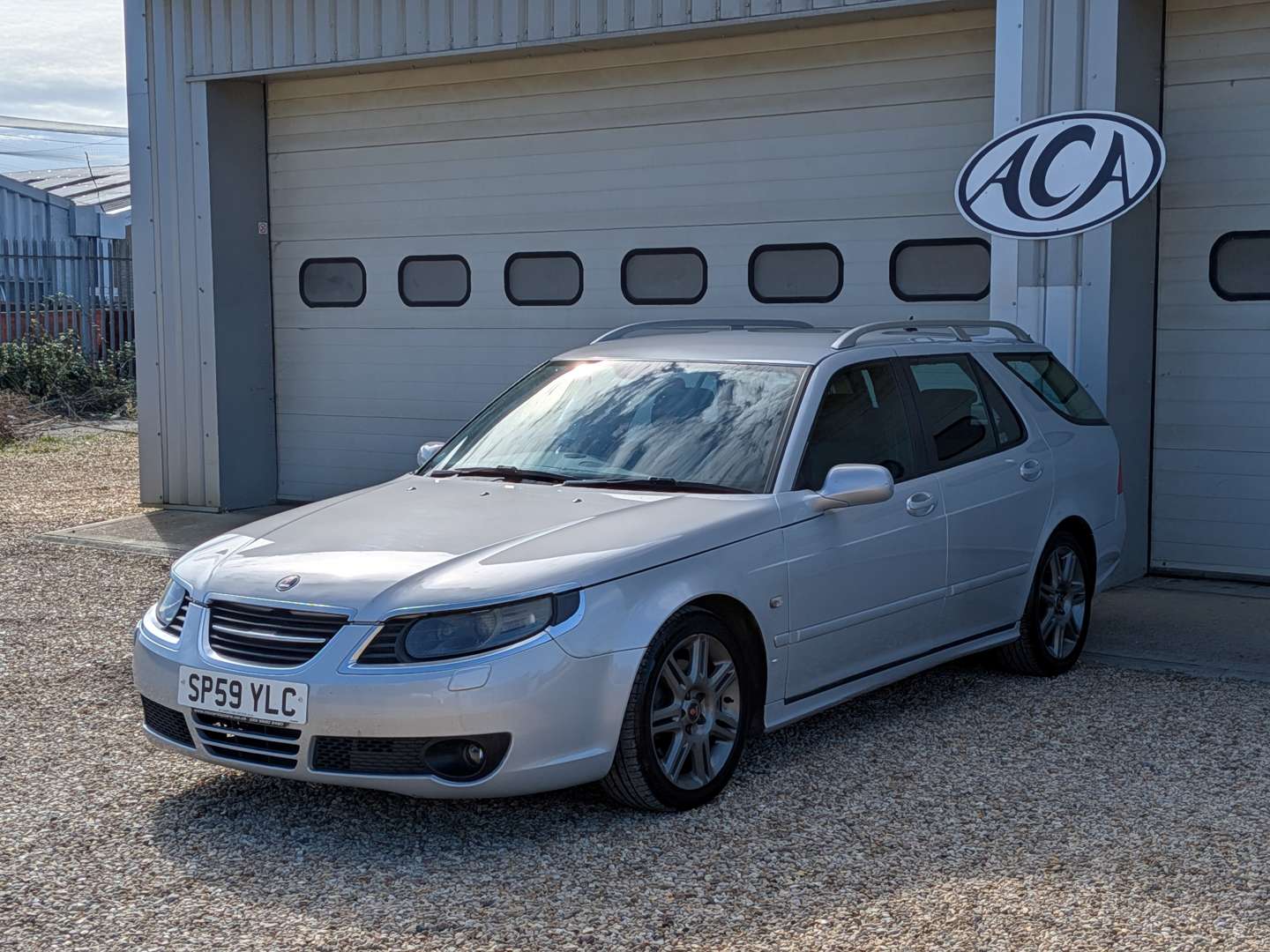 <p>2009 SAAB 9-5 2.3T EDITION AUTO</p>