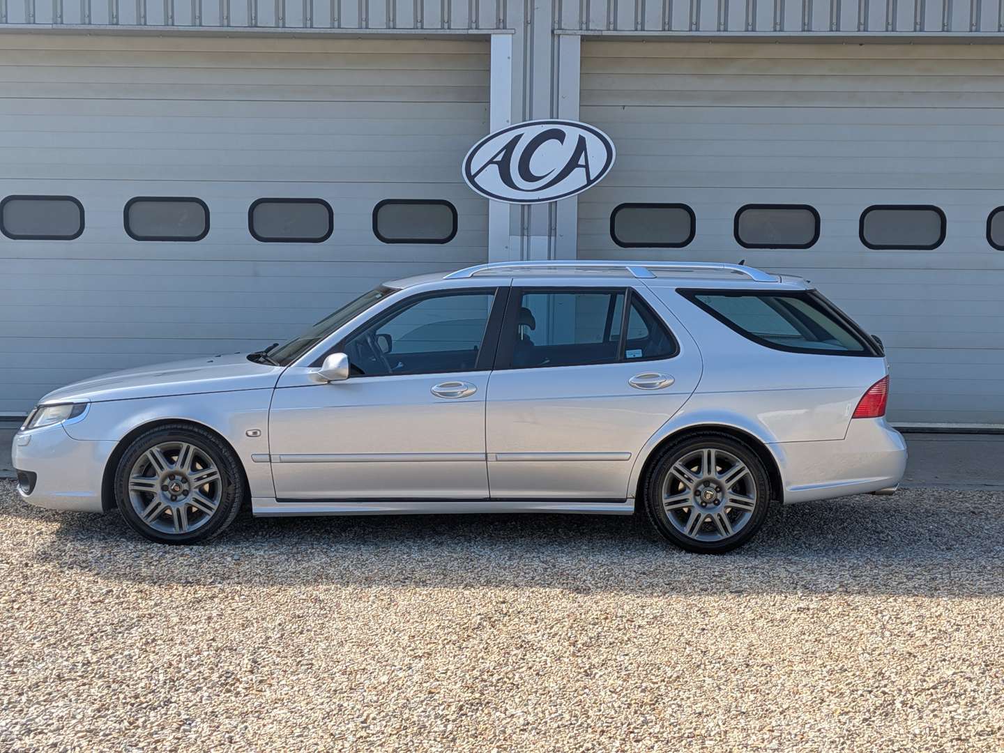 <p>2009 SAAB 9-5 2.3T EDITION AUTO</p>