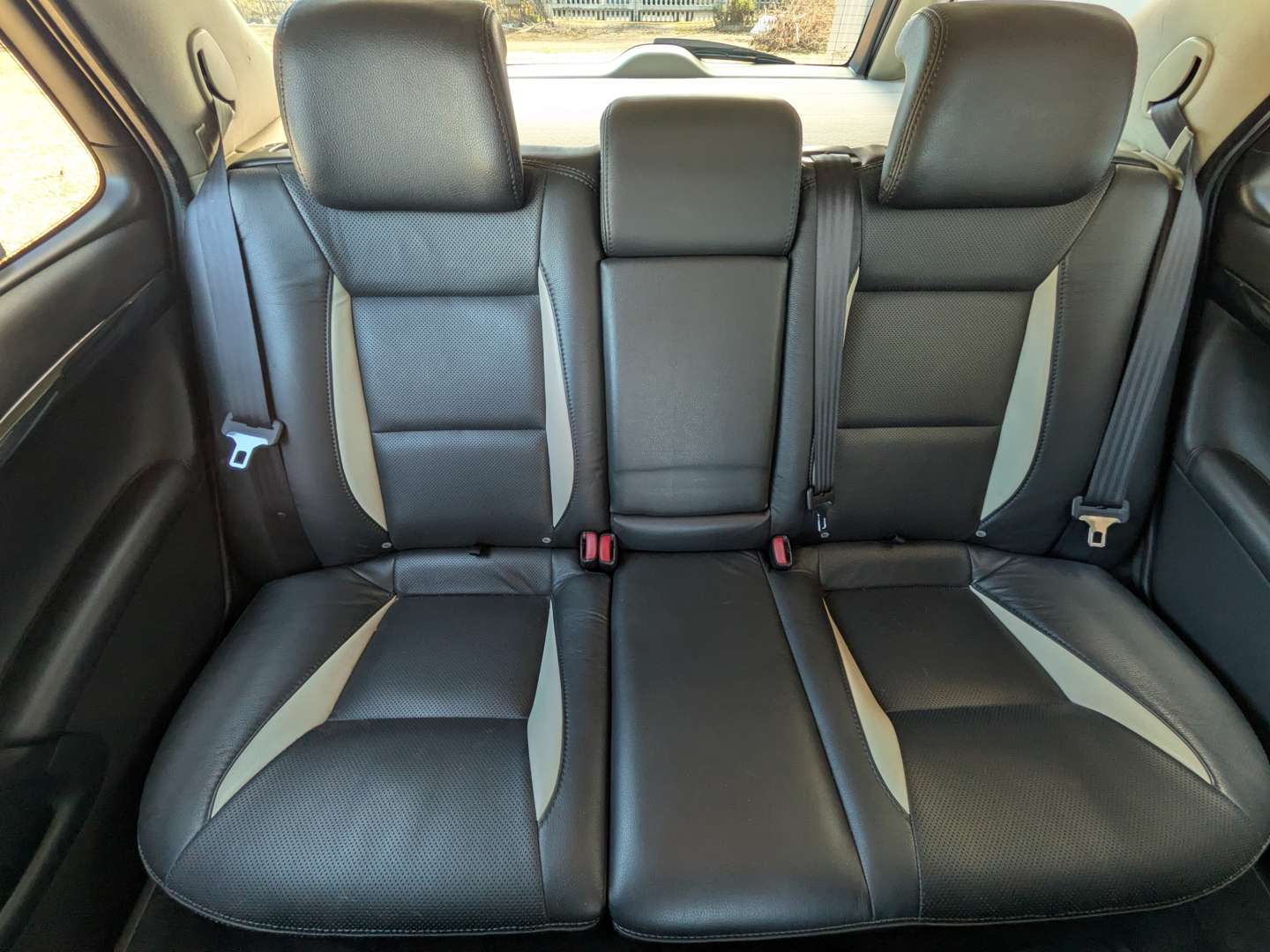 <p>2009 SAAB 9-5 2.3T EDITION AUTO</p>