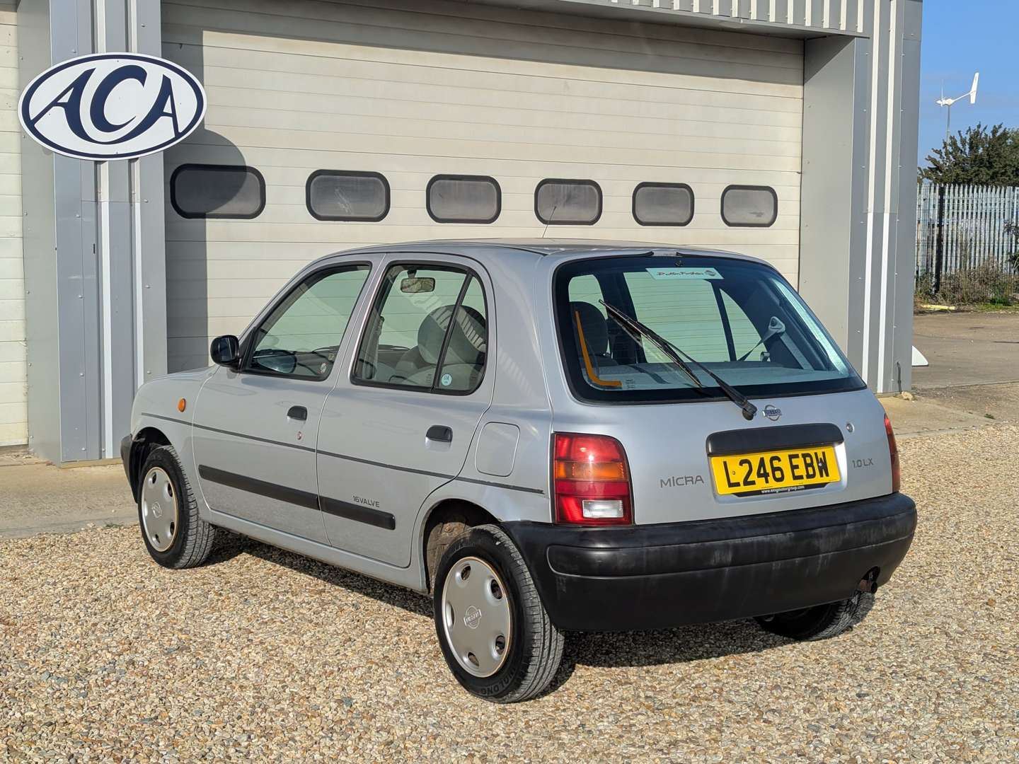 <p>1993 NISSAN MICRA LX</p>