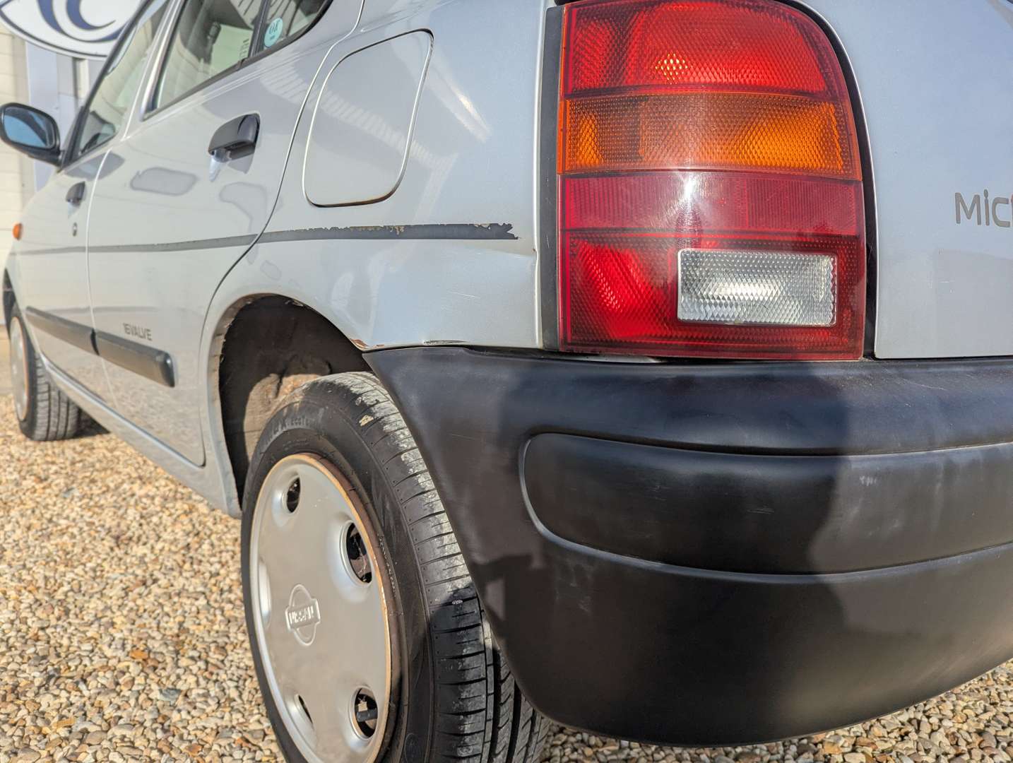 <p>1993 NISSAN MICRA LX</p>