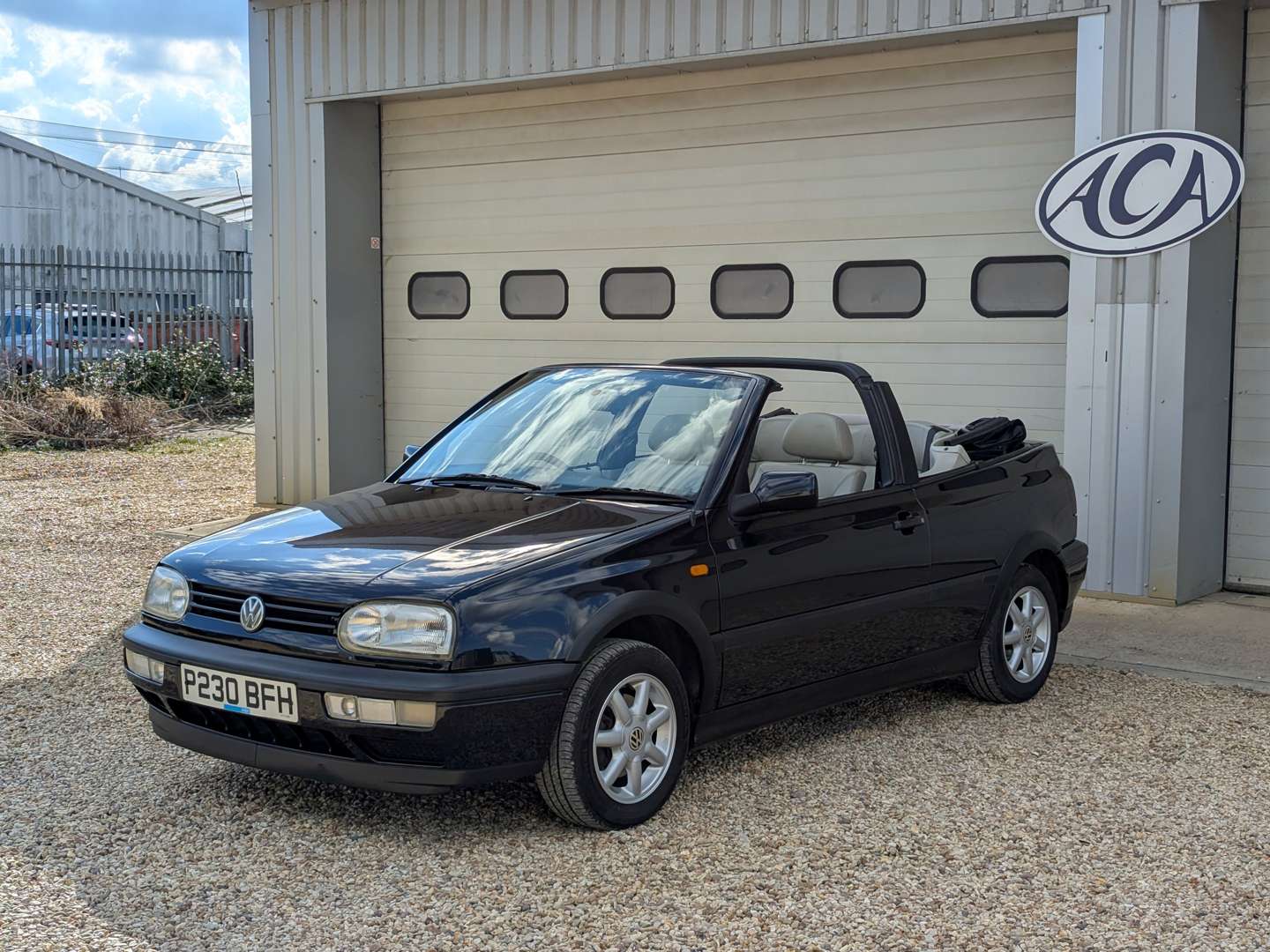 <p>1997 VW GOLF AVANTGARDE CABRIOLET</p>