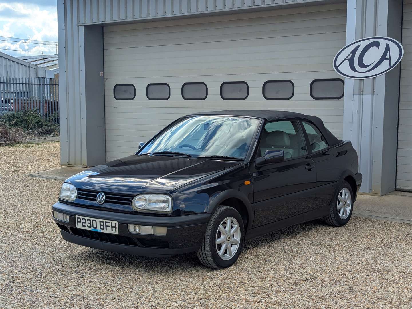 <p>1997 VW GOLF AVANTGARDE CABRIOLET</p>