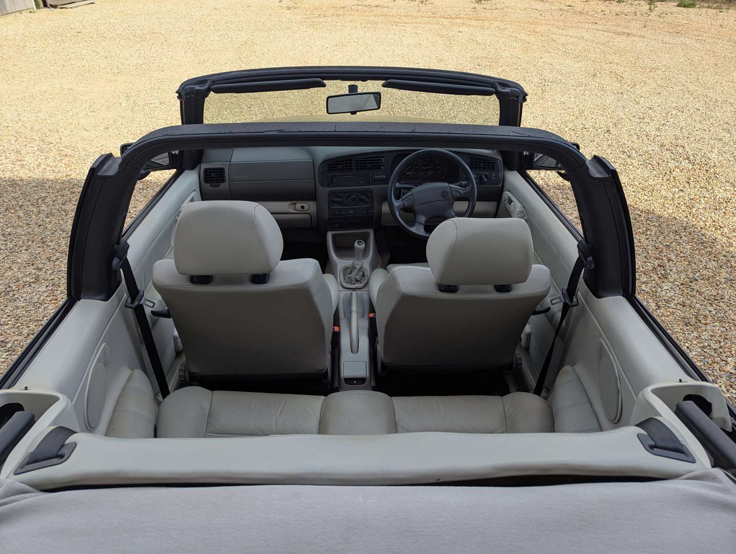 <p>1997 VW GOLF AVANTGARDE CABRIOLET</p>