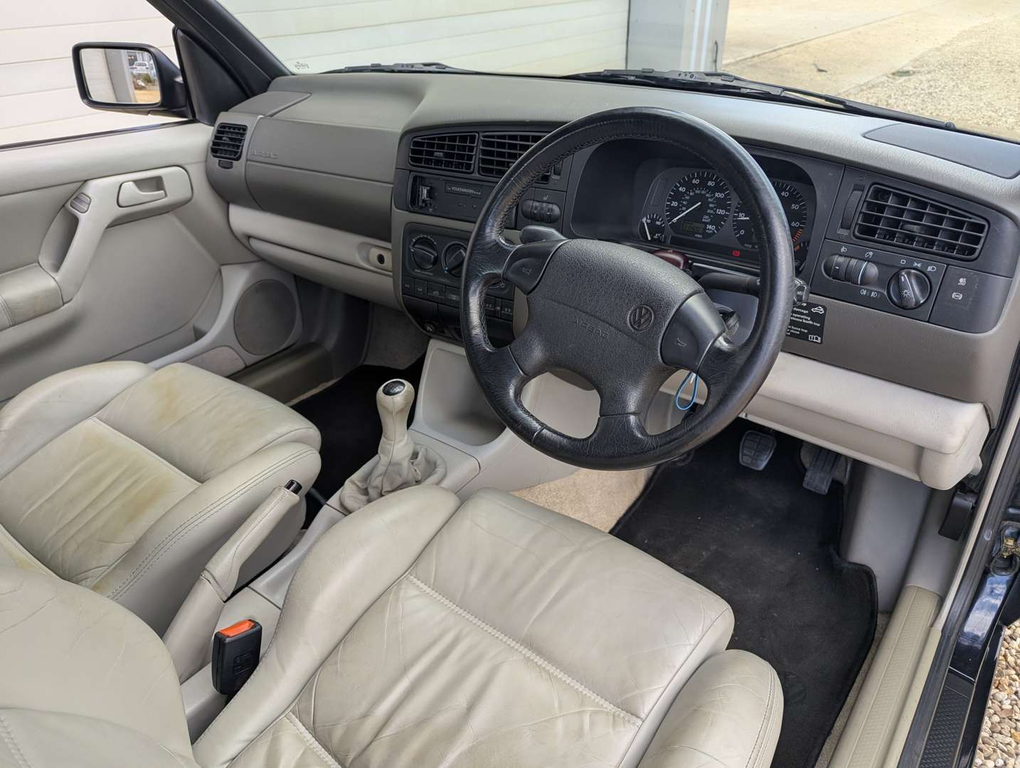 <p>1997 VW GOLF AVANTGARDE CABRIOLET</p>