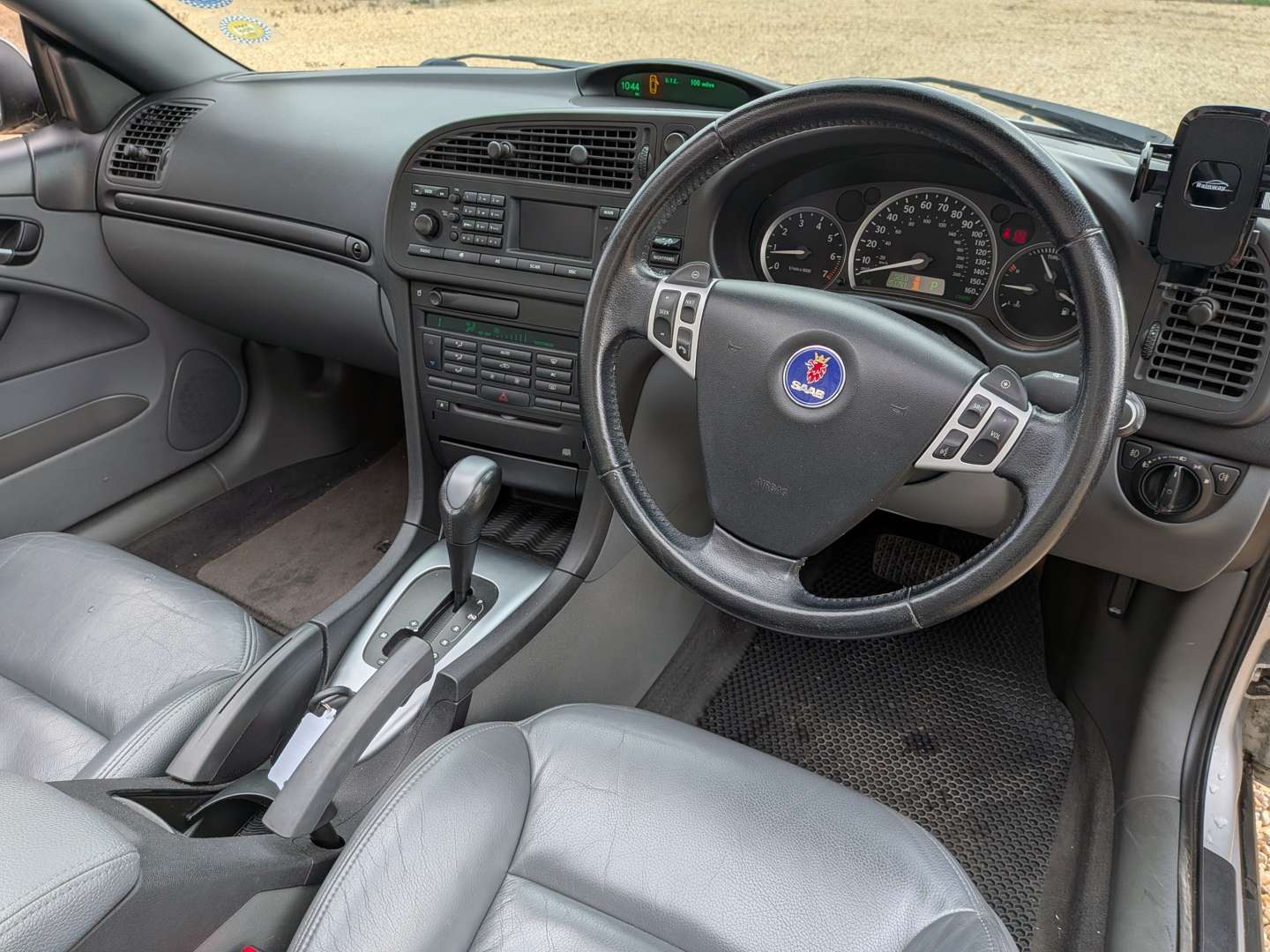 <p>2004 SAAB 9-3 VECTOR 175 BHP</p>