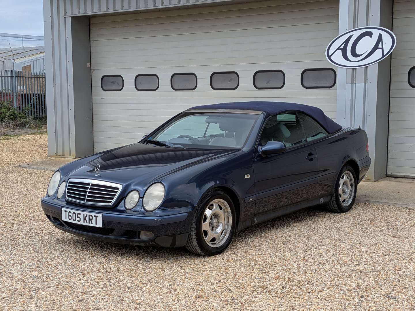 <p>1999 MERCEDES CLK320 A208 SPORT AUTO</p>