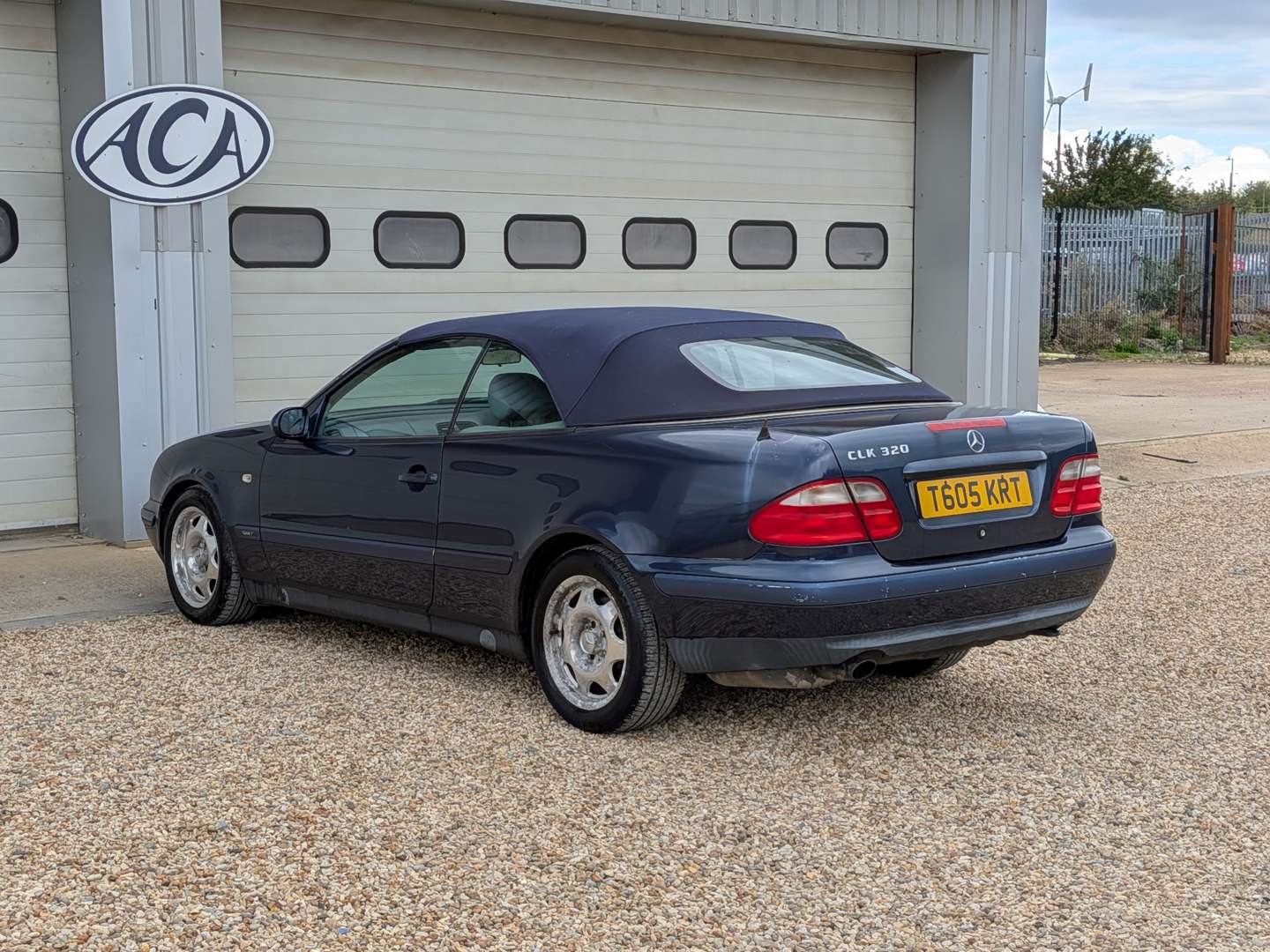 <p>1999 MERCEDES CLK320 A208 SPORT AUTO</p>